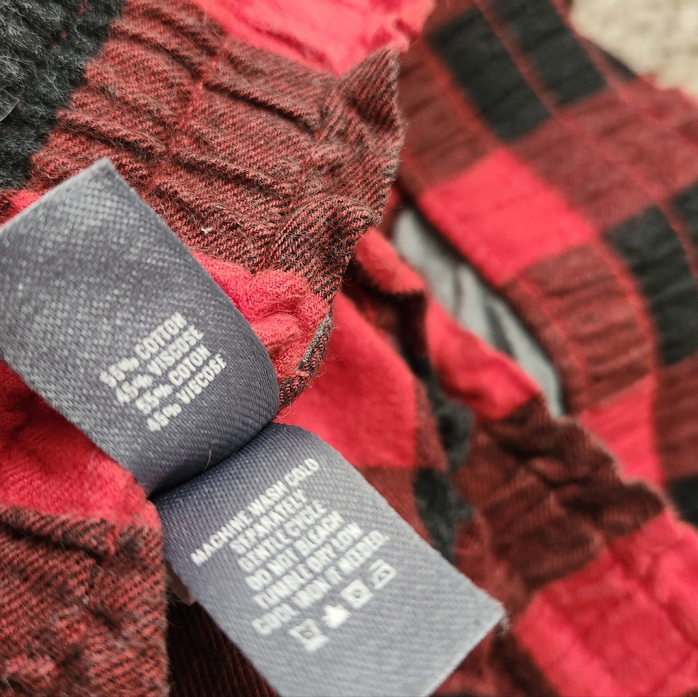 Aerie Red Plaid Pajama Joggers - Picture 3 of 6